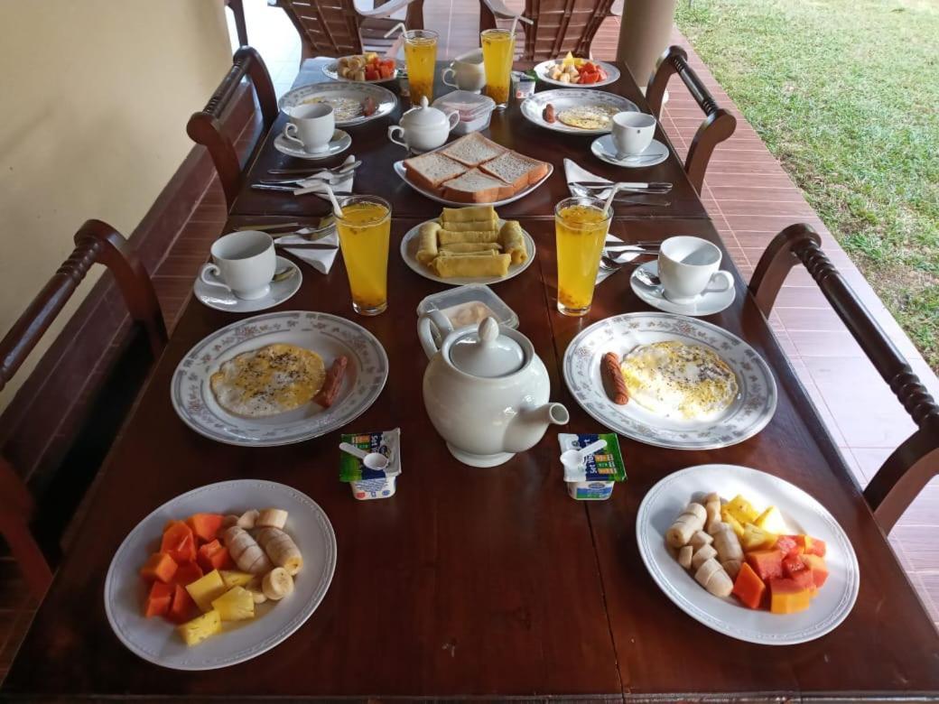 Bay Hill Guest House تانجالي الغرفة الصورة
